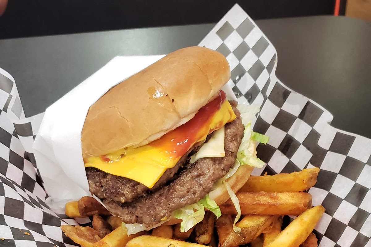 Weekend Dreams Burgers, Fresno, CA
