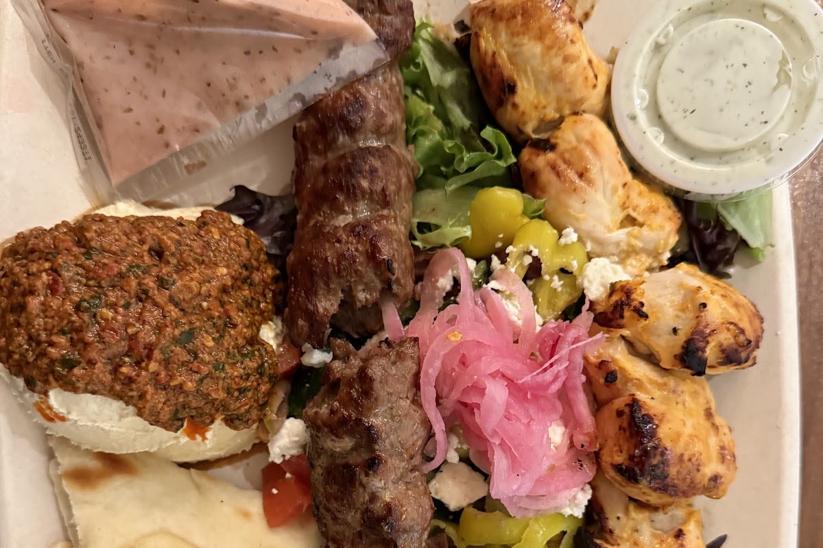 Luna Grill