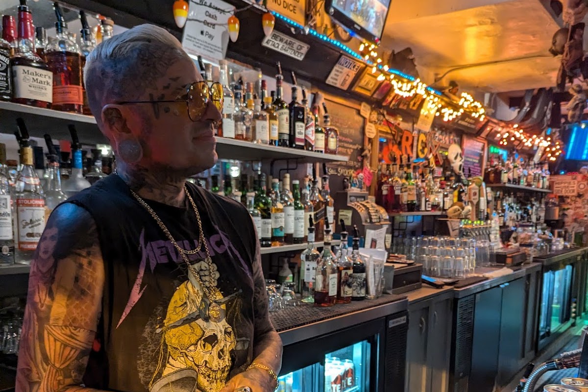 Heart and Dagger Saloon