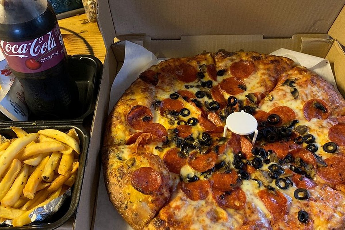 Ramona Lisa's Pizza and Subs