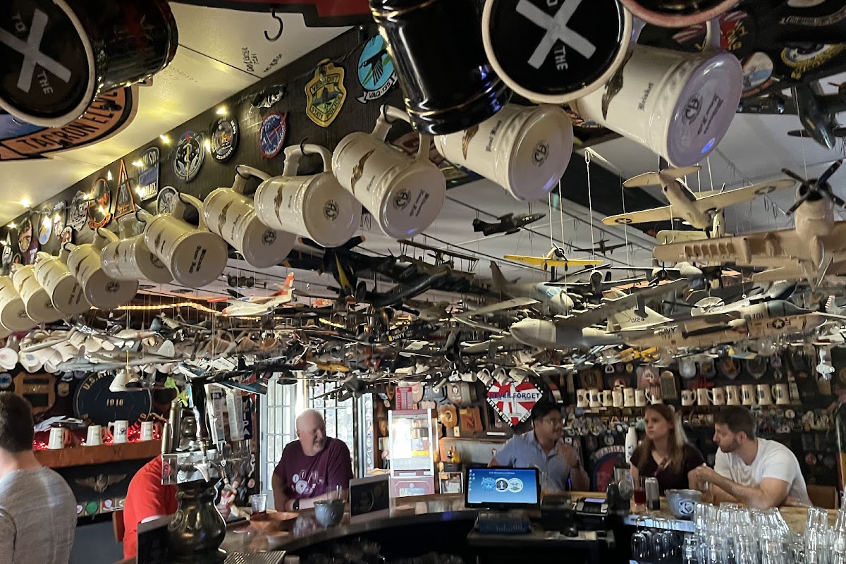 World Famous I Bar