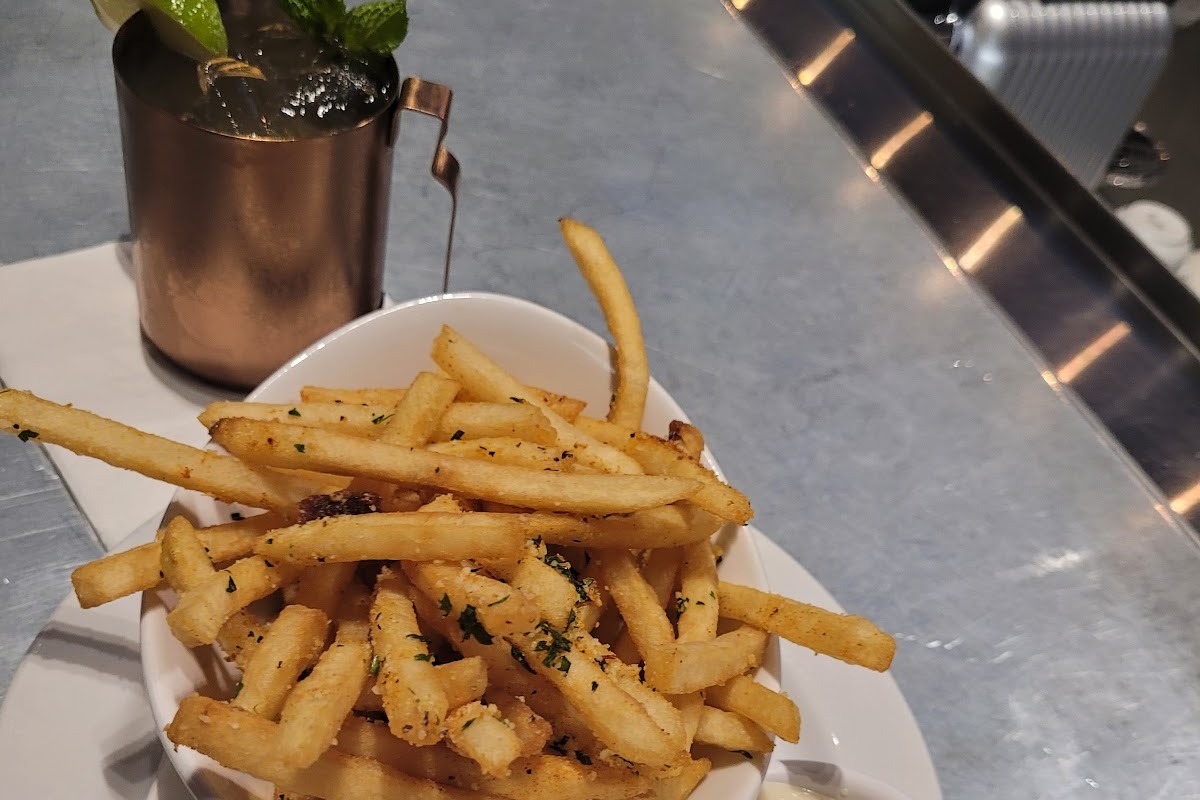 Sammy's Restaurant + Bar
