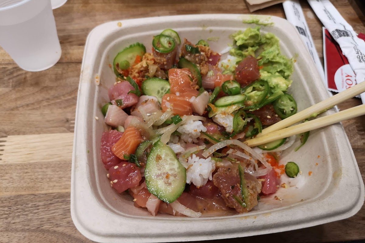 Go Fish Poke Bar
