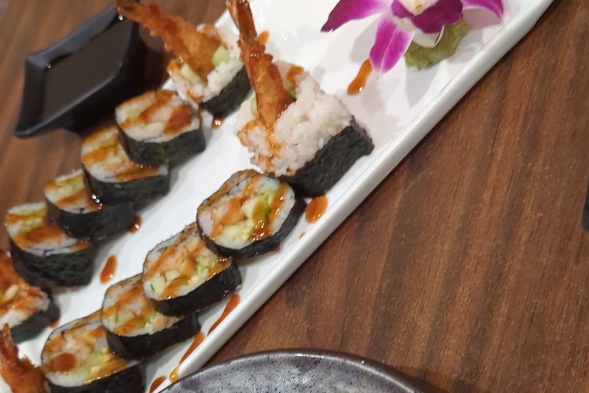 Paradise Sushi & Grill