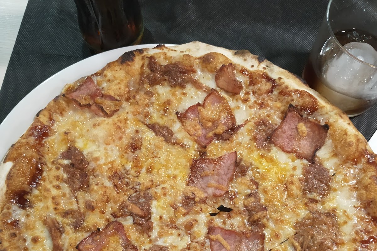 Pizza Napoli