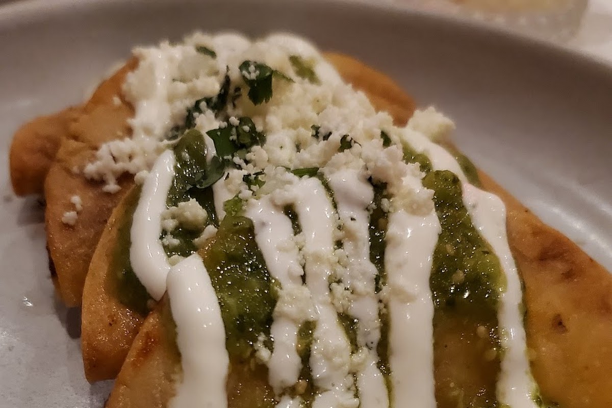 El Barrio Cantina