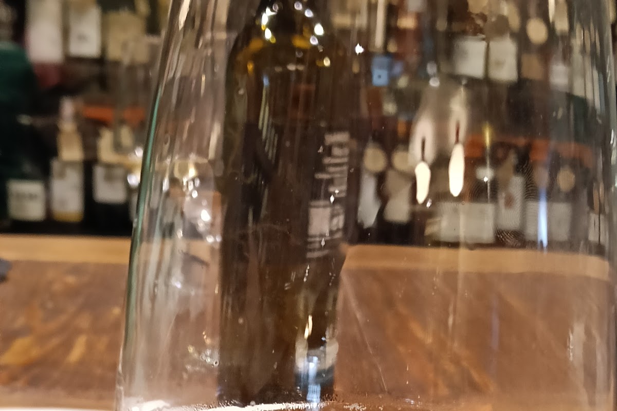 Vinoteca Ribeira de Fefiñáns