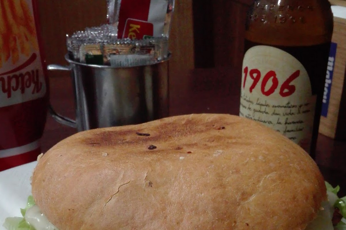 Cafeteria Copa Dorada 2