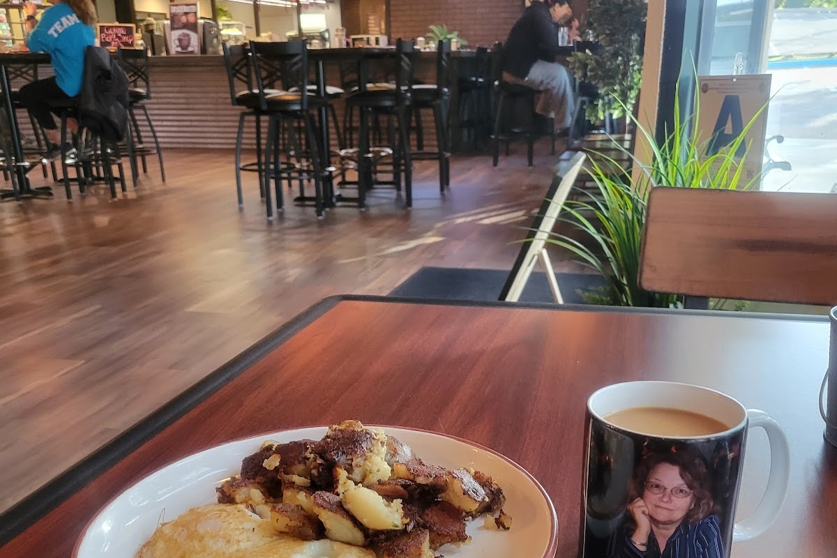 Silverback Breakfast and Cafe