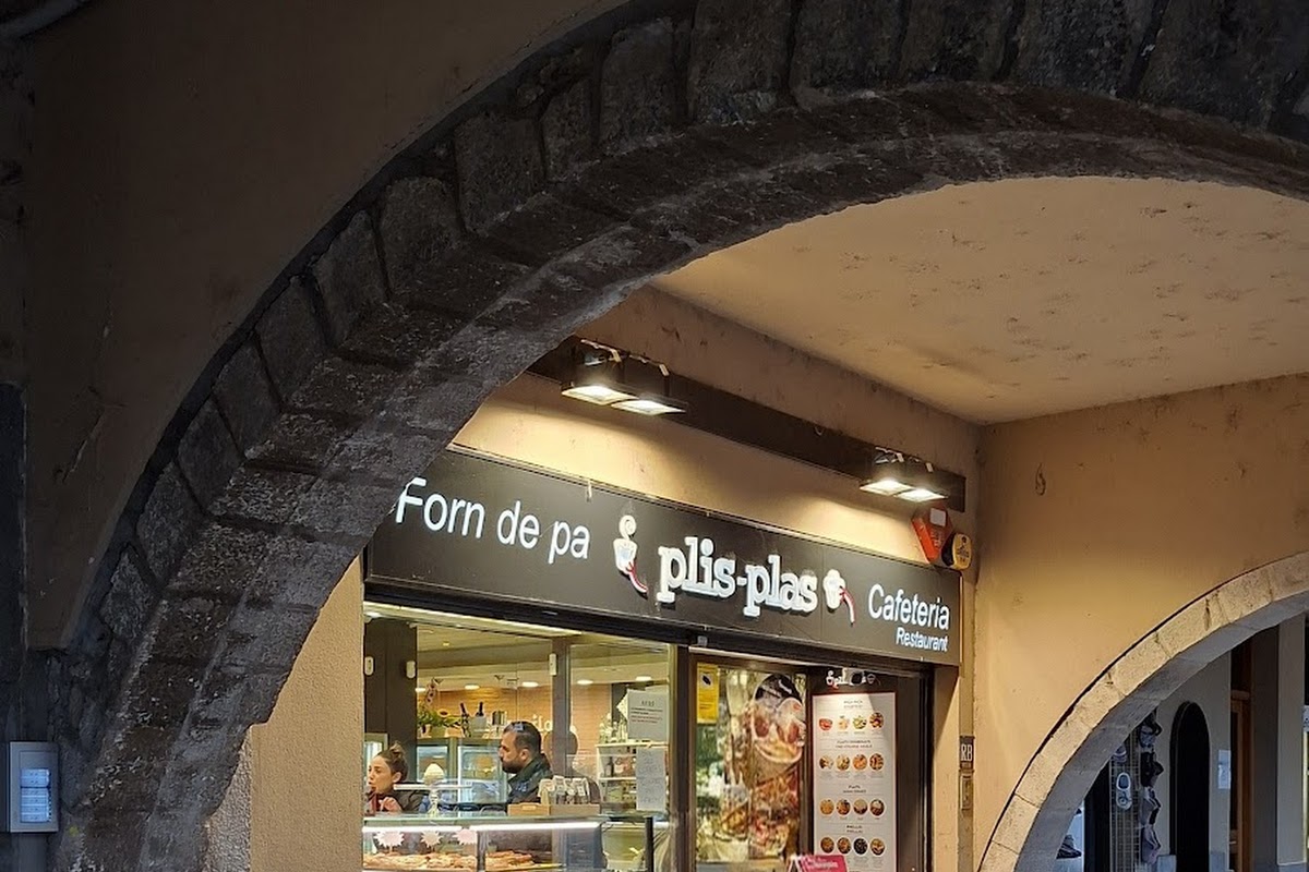 Plis Plas, Girona, Spain