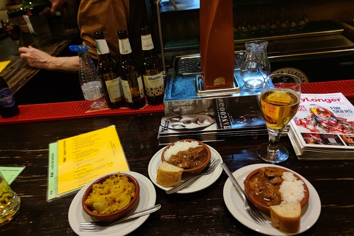 Bar Poë