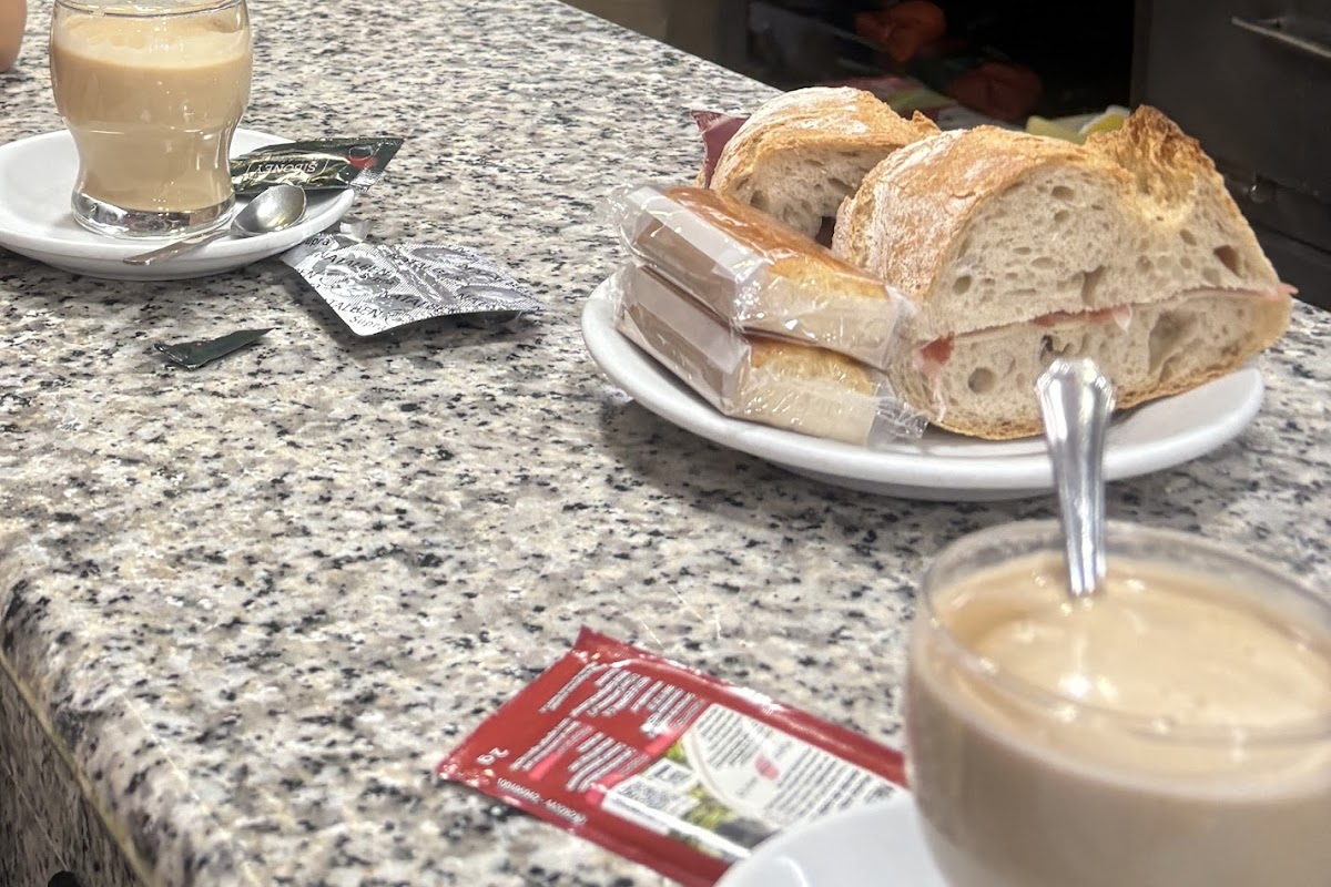Café-Bar Leis