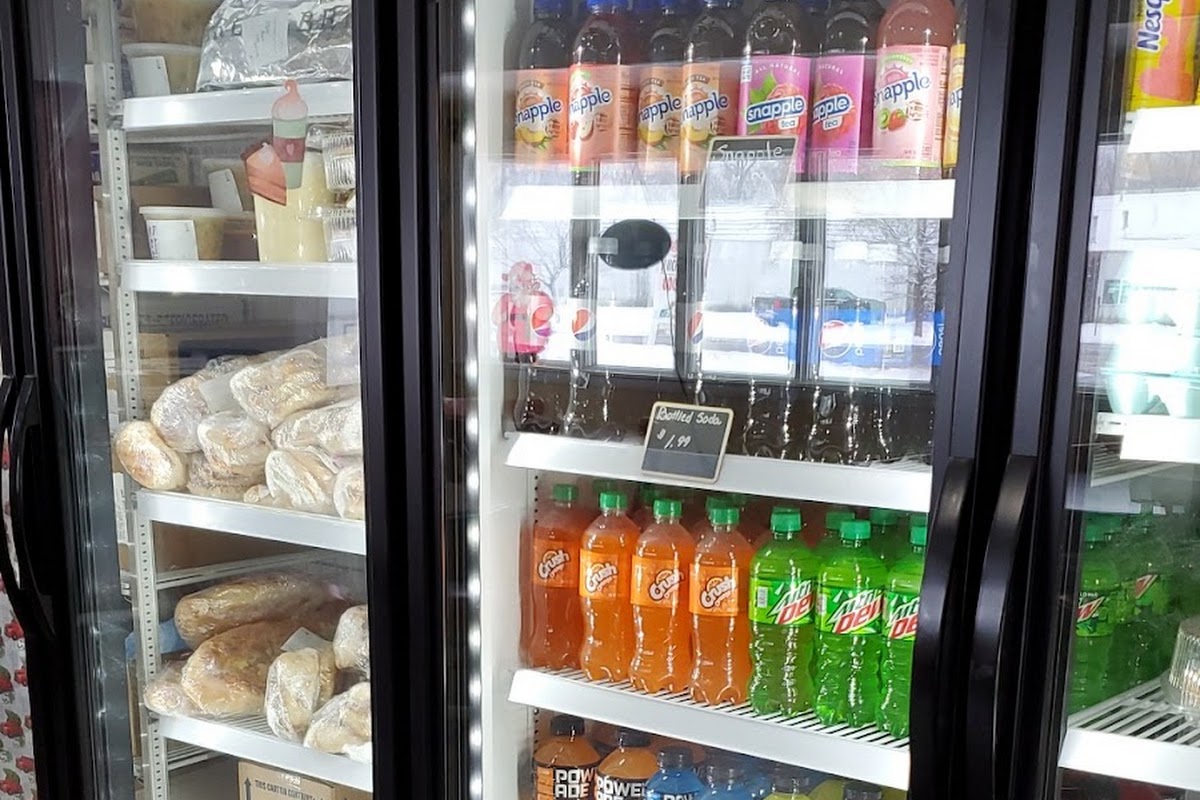 Pop's Bakery and Deli