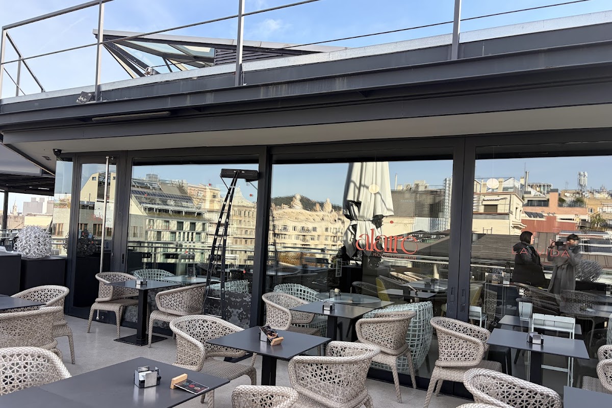 Alaire Terrace Bar