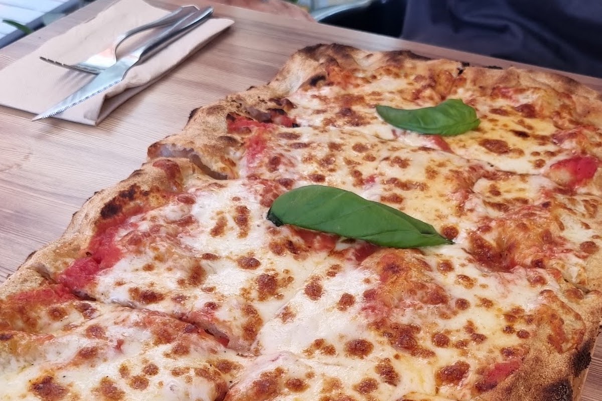 Pizza Pola