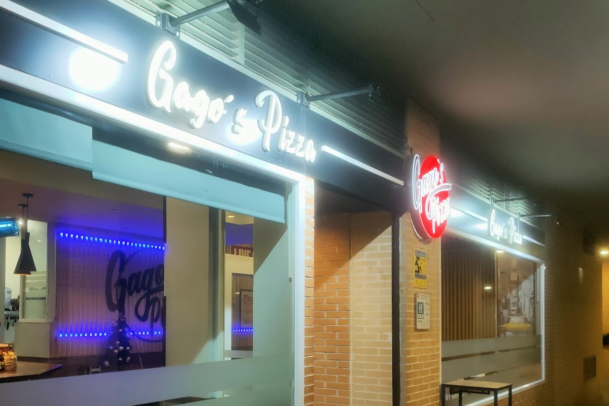 Gago's Pizza
