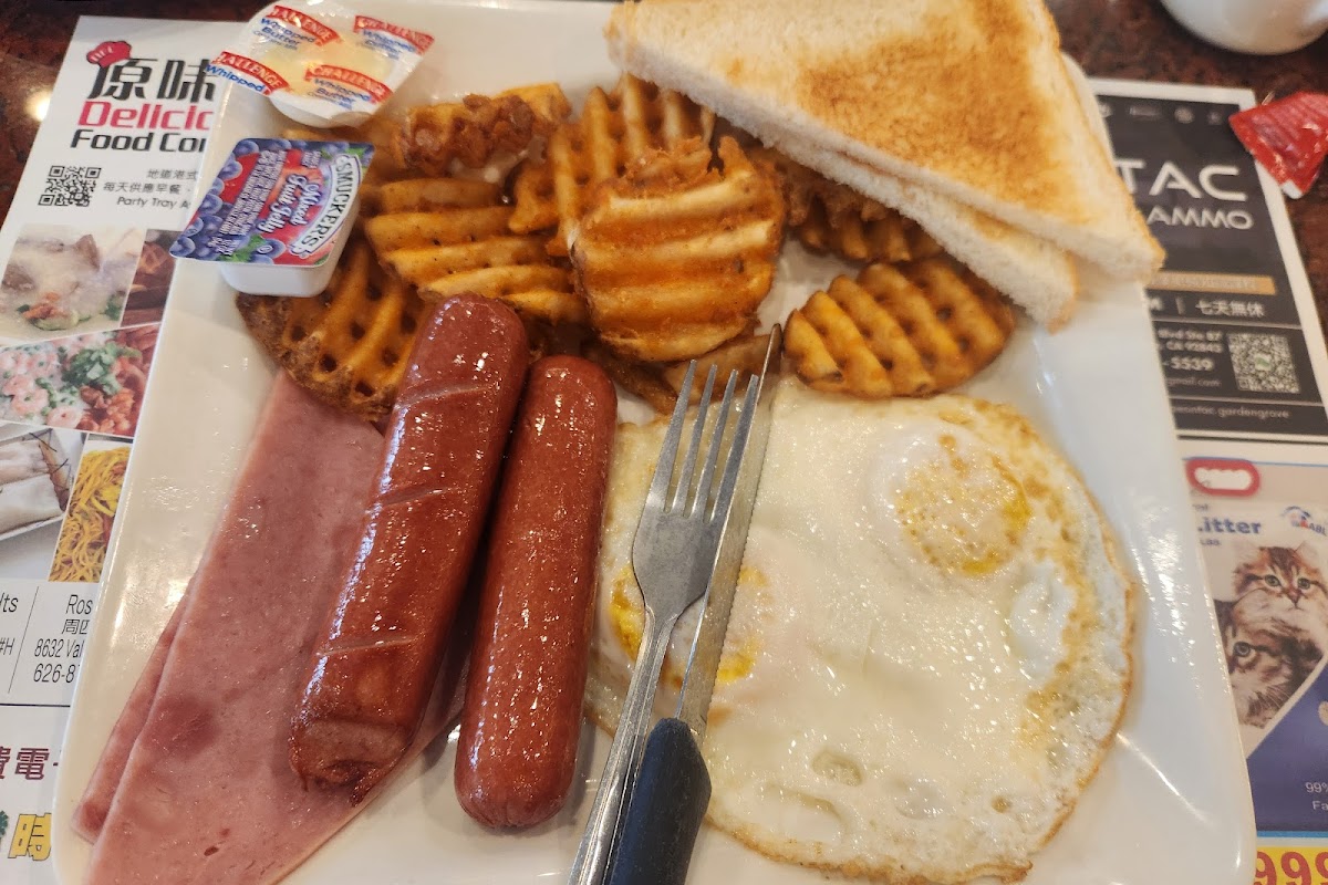 Delicious Food Corner