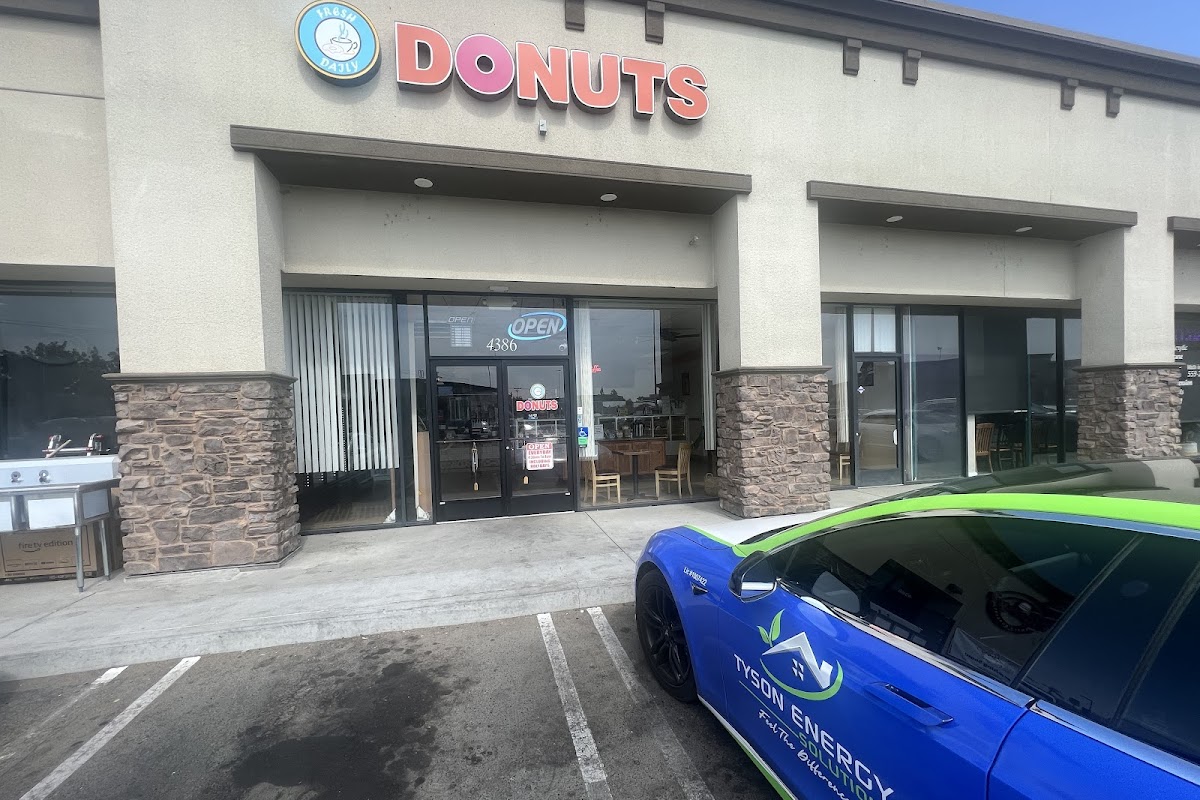 Sky's Donuts