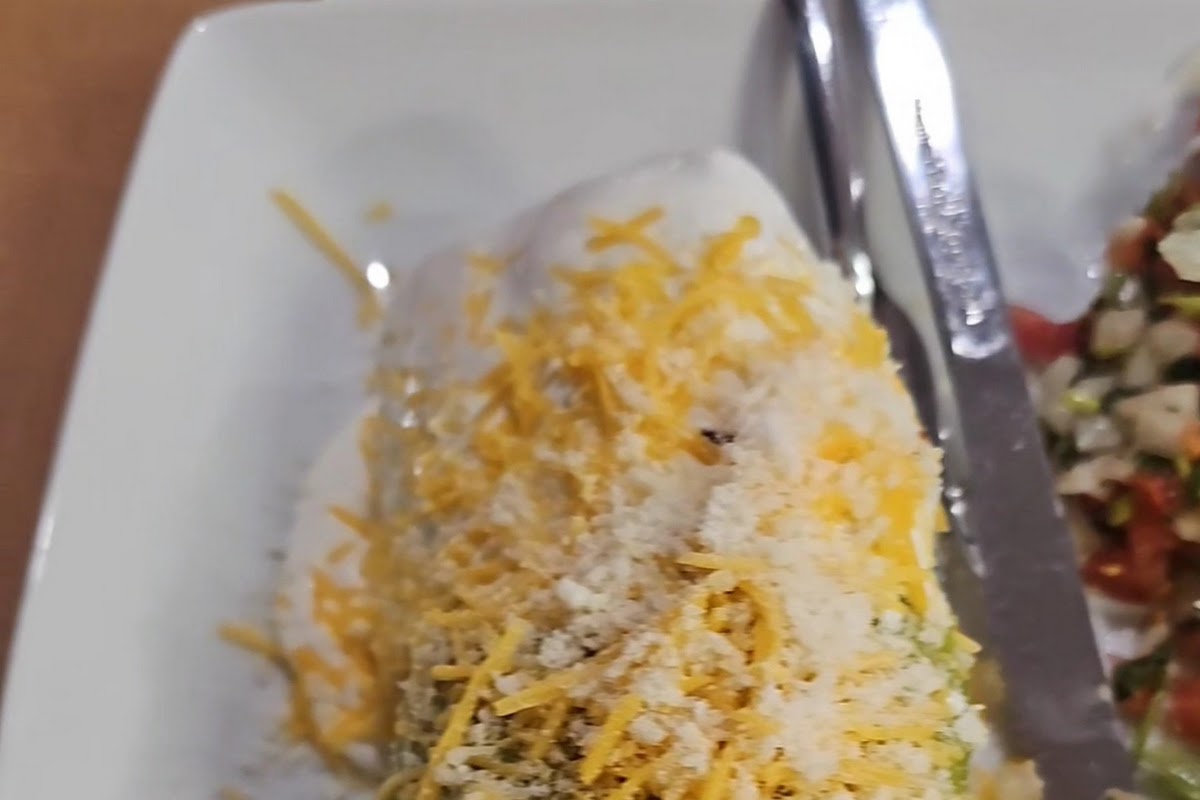 Yilbertos Taco Shop, Anza, CA