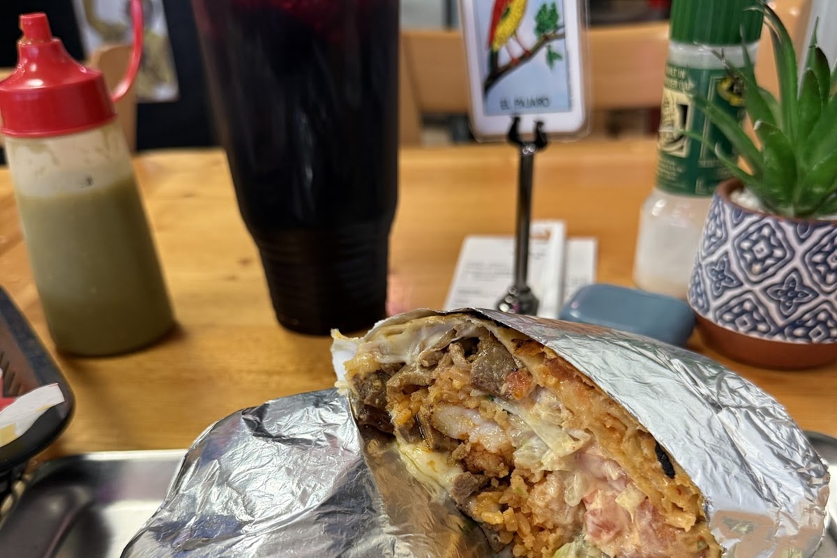 Tortas y Tacos "Chingaos"