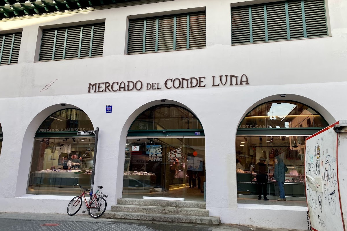 Mercado, León
