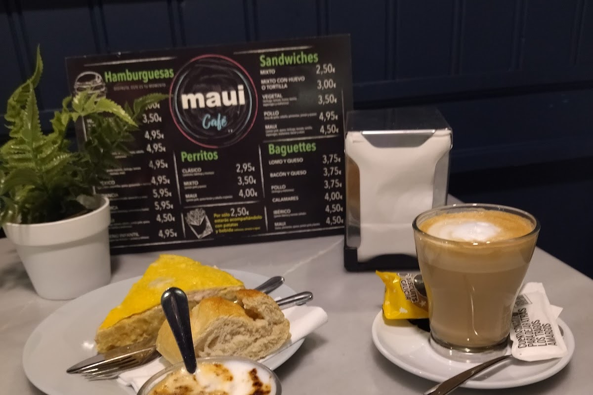 Maui, Torrelavega