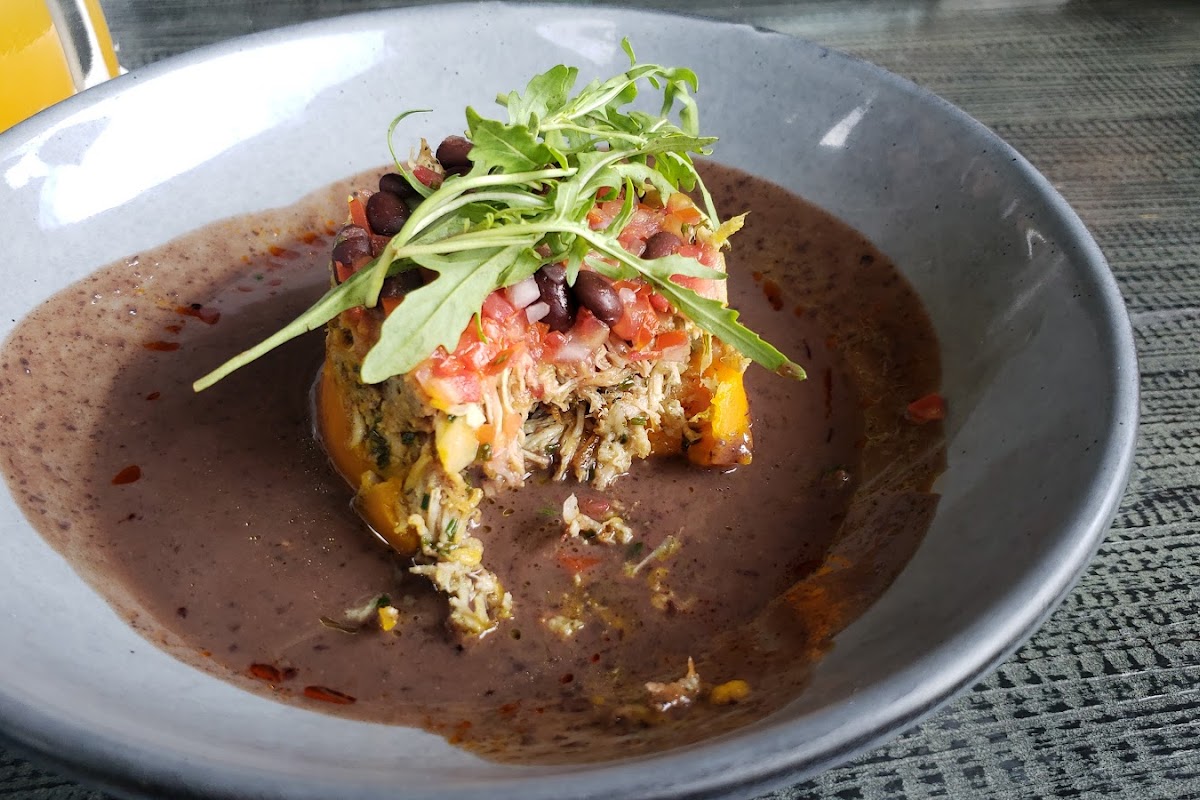 Noah Restaurant & Lounge