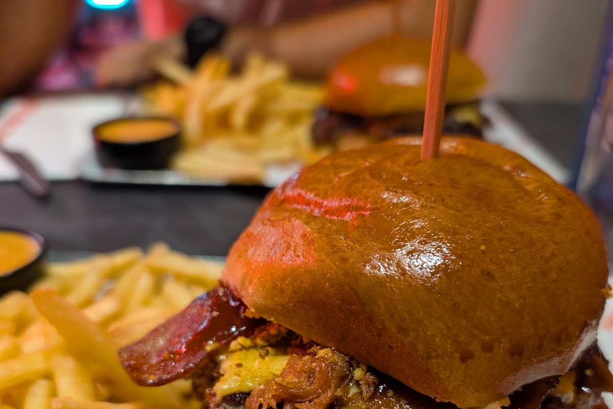 Summum Burguer