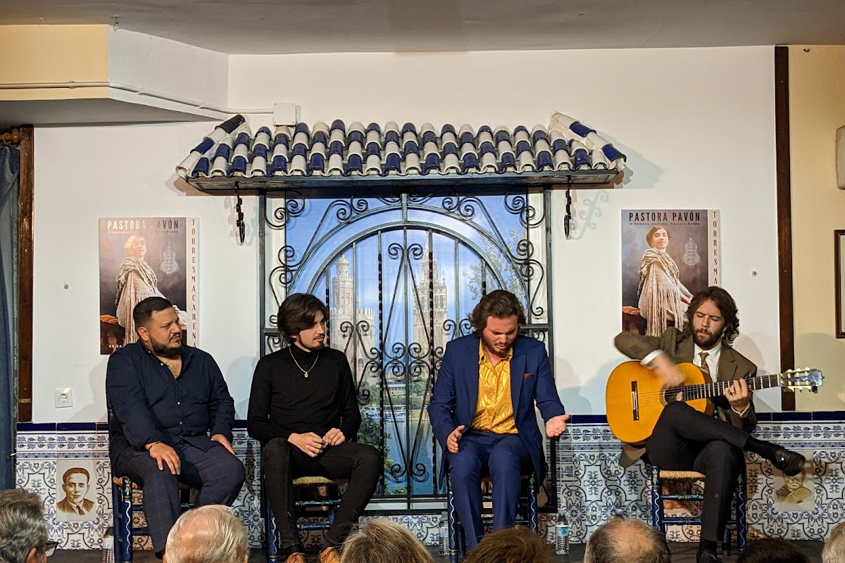 Peña flamenca Torres Macarena