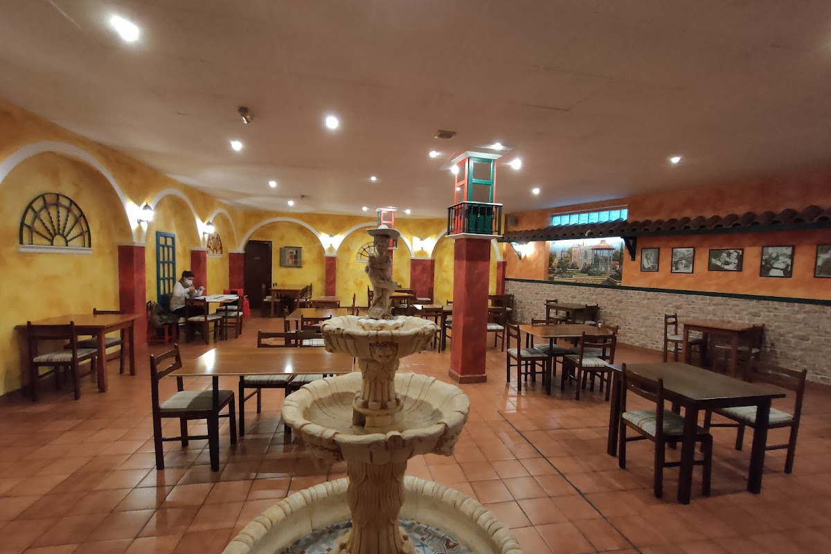 Los Molcajetes