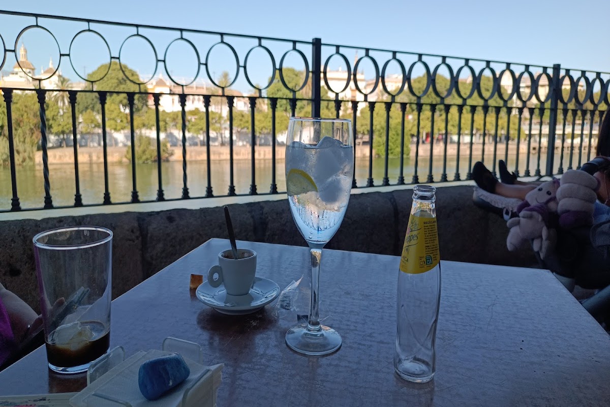 Muelle Triana