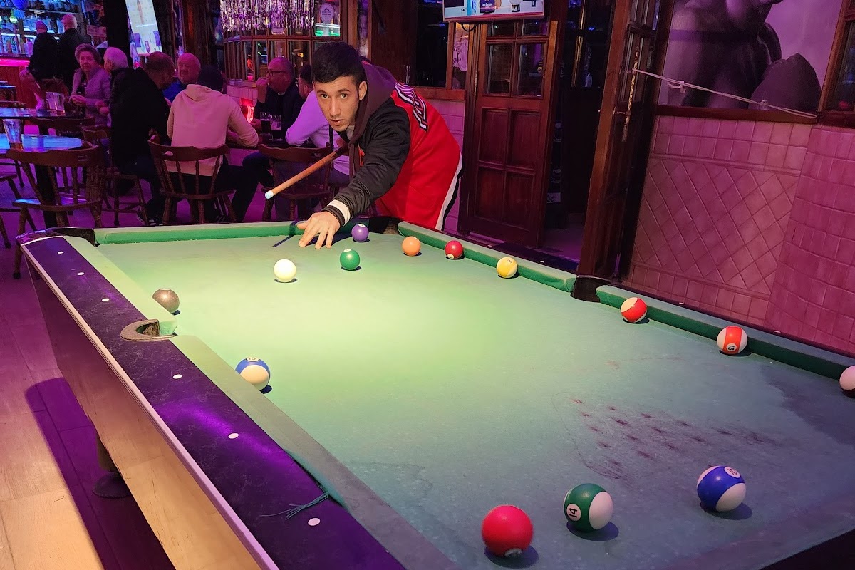 Rocky's Pub
