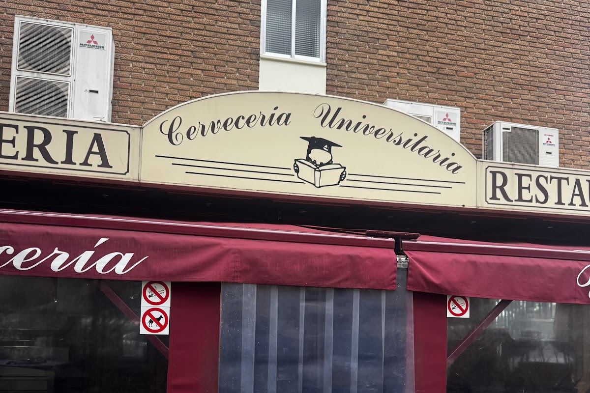 Cervecería universitaria
