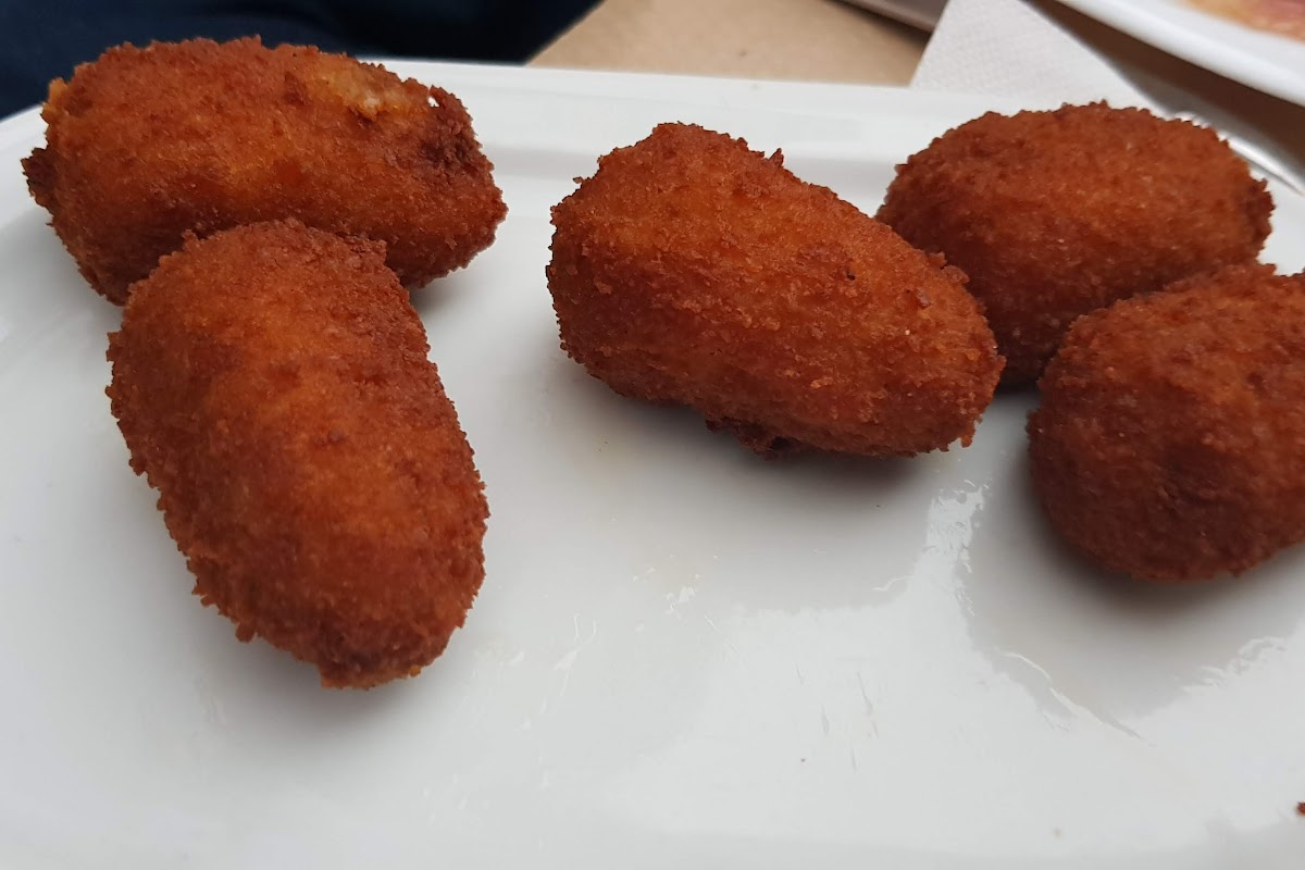 Tutxi
