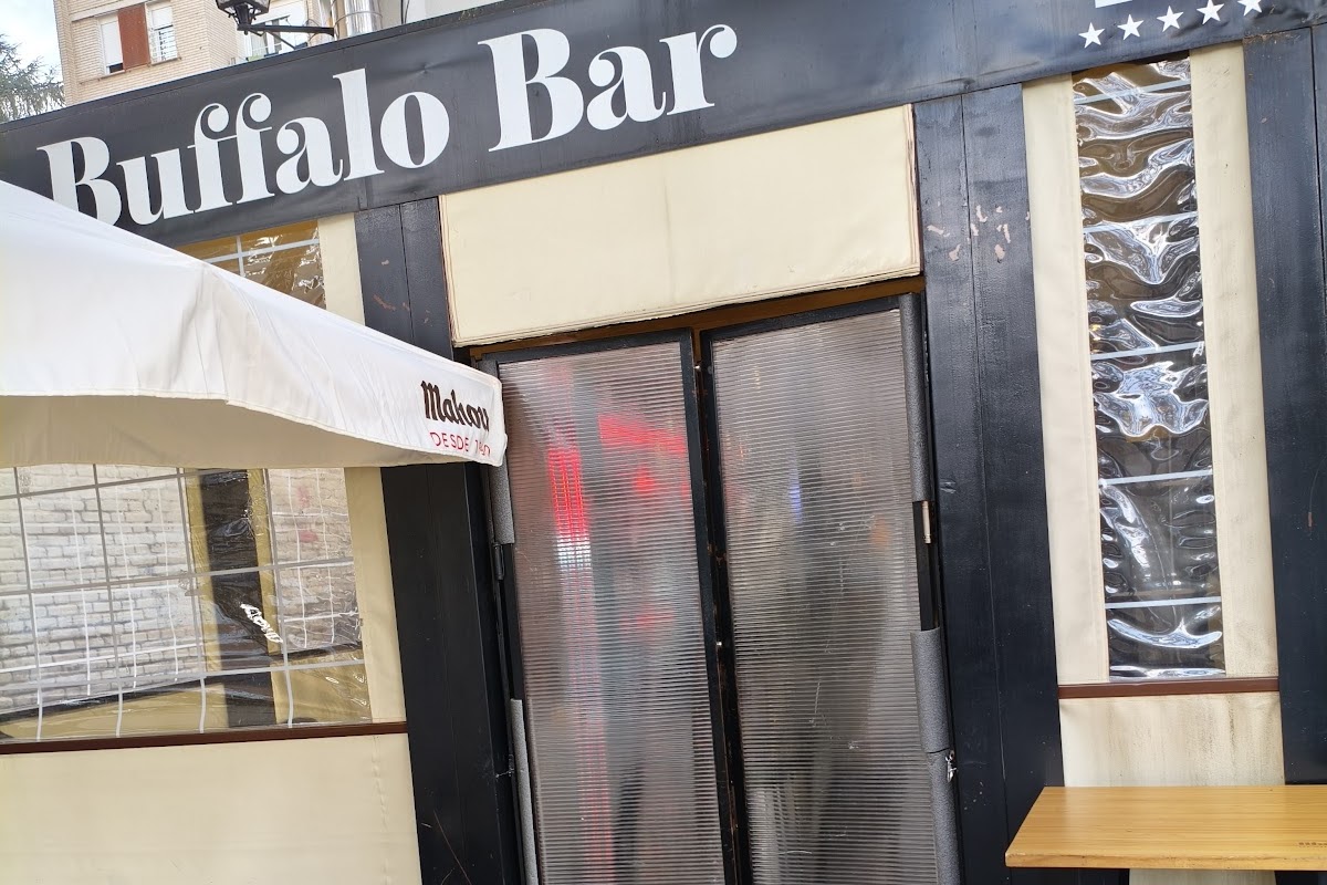 Buffalo Bar