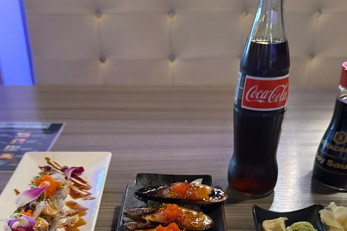 Oji Sushi & Bar, Costa Mesa, CA