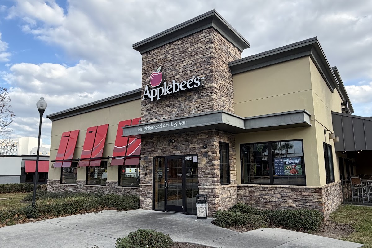 Applebee's Grill + Bar