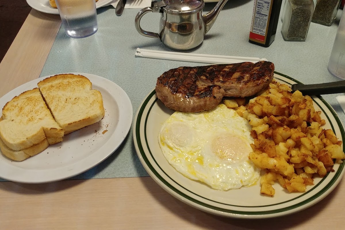 Magnolia Café, Fountain Valley, CA