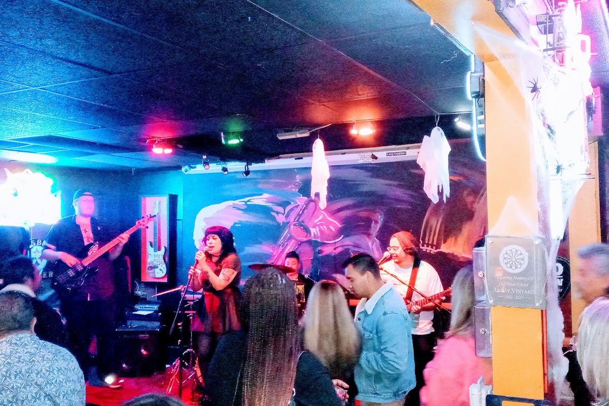 Clubhouse Grille & Spirits