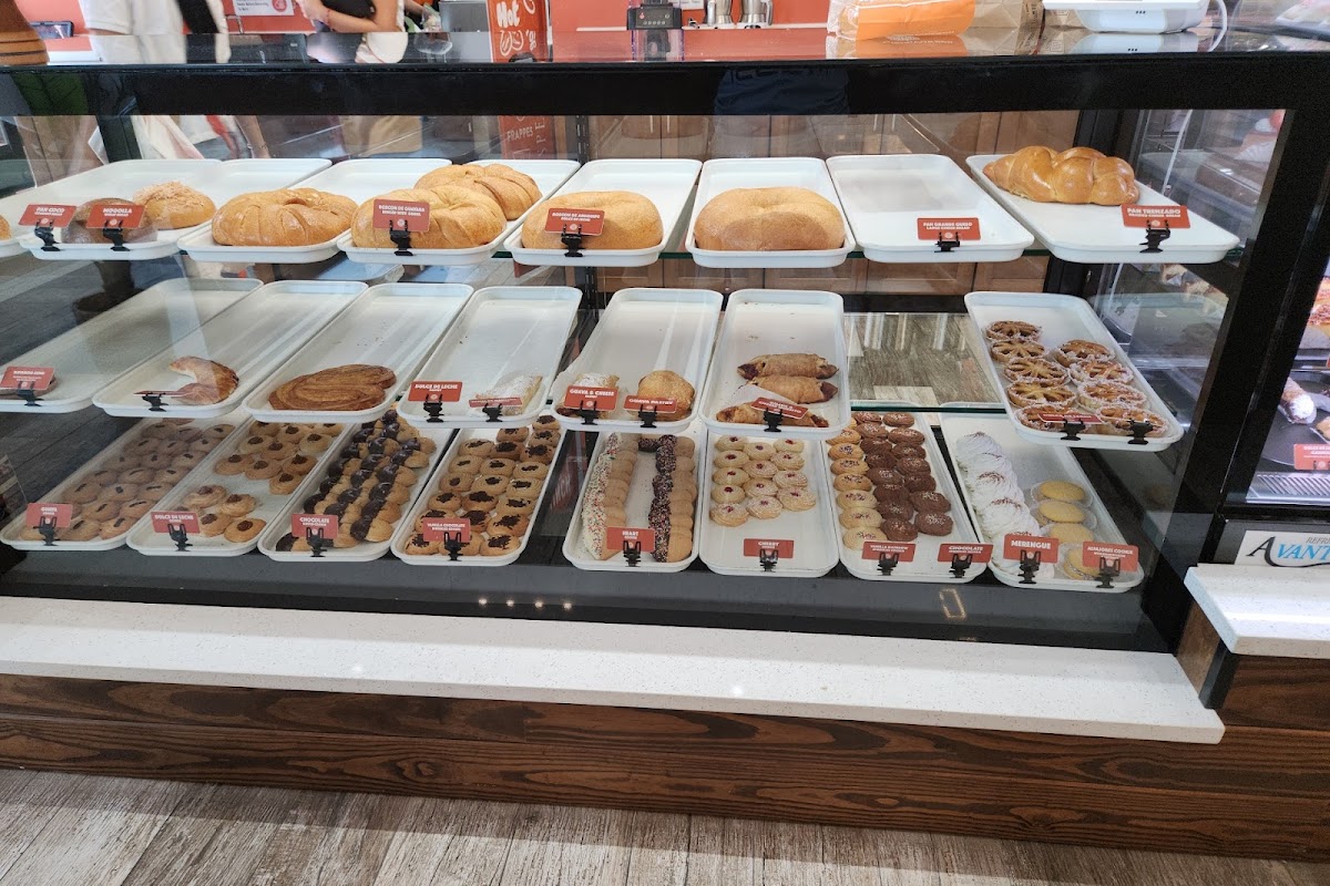 Mecatos Bakery & Café, Apopka, FL