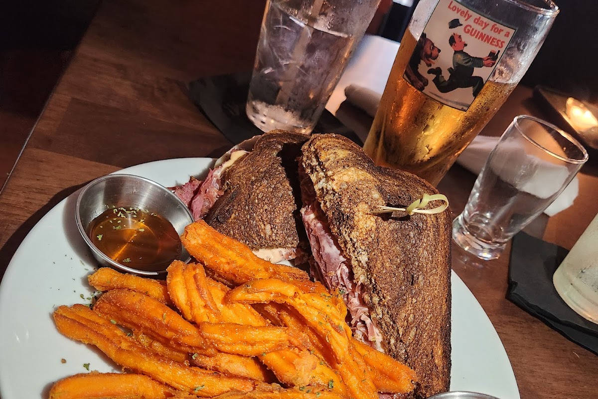 The Castle Irish Pub and Restaurant
