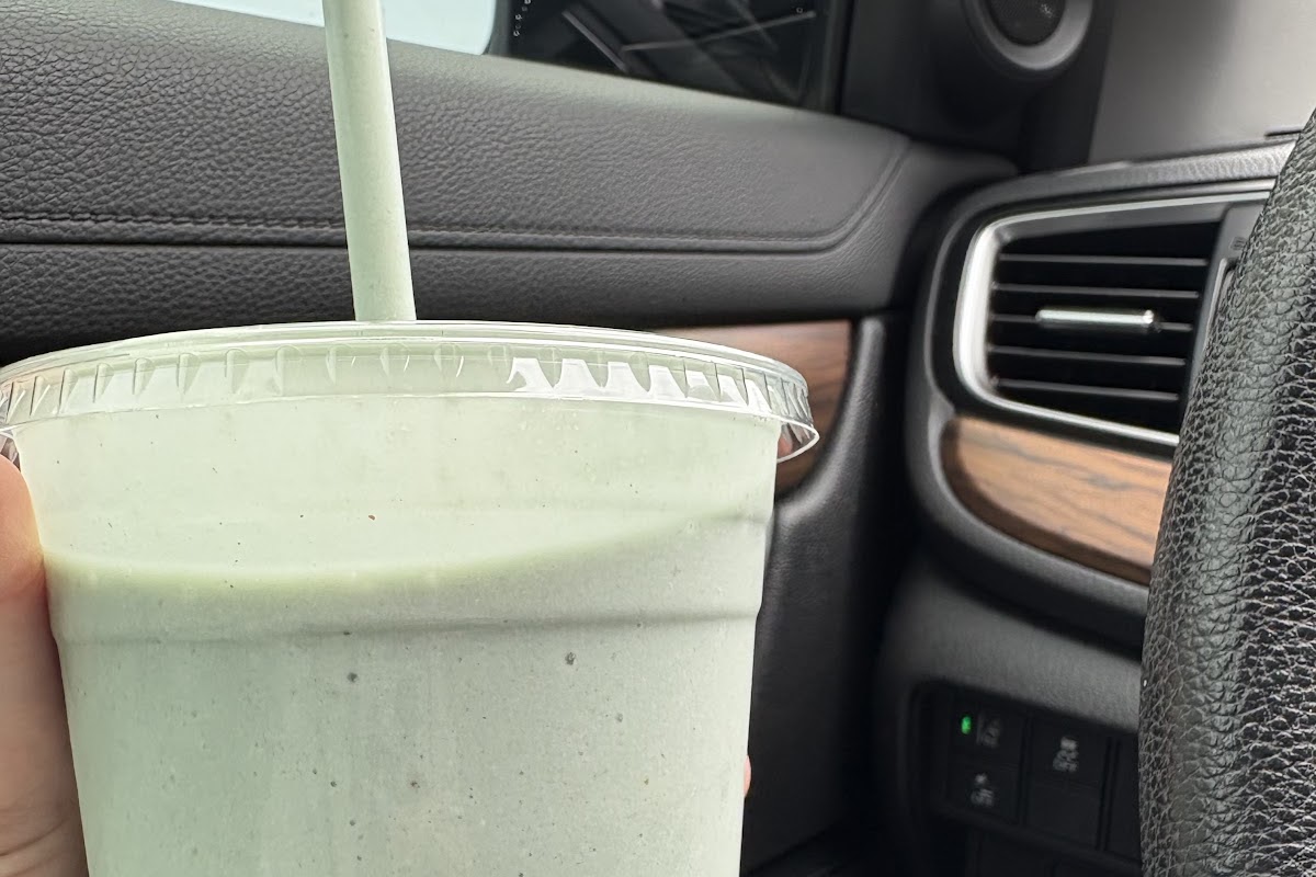 New Moon Market Juice Bar