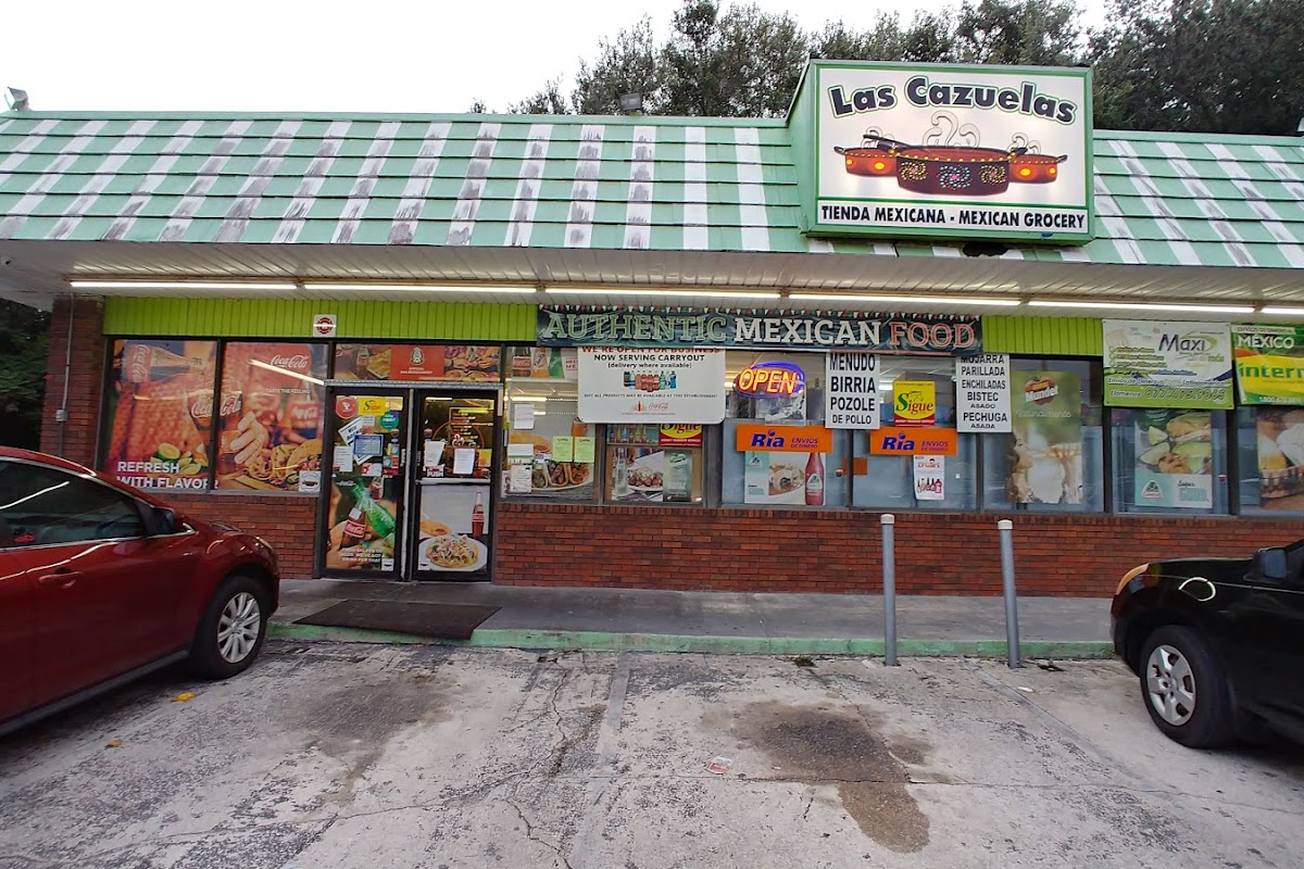 Las Cazuelas -Tienda Mexicana & Restaurant