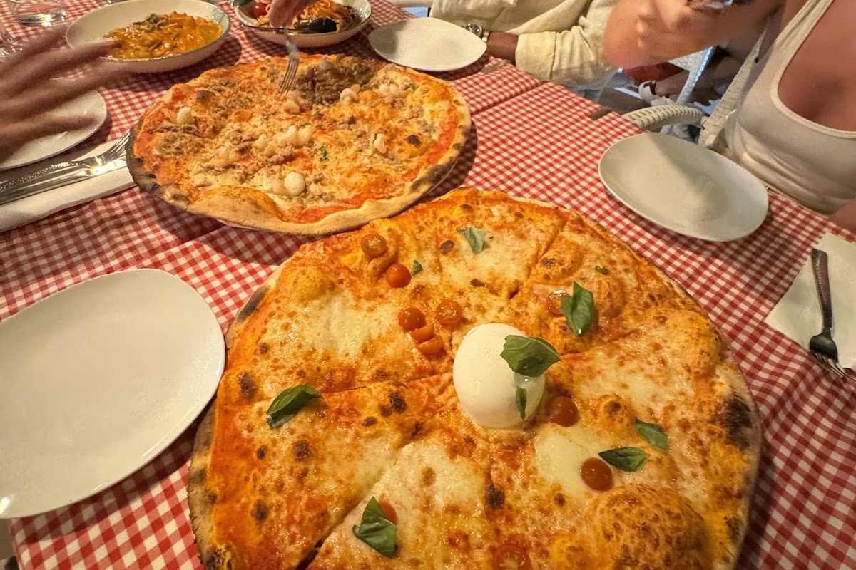 La dolce vita Trattoria-Pizzeria