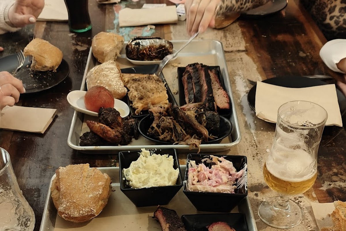 Dame la Brasa Urban & Country BBQ