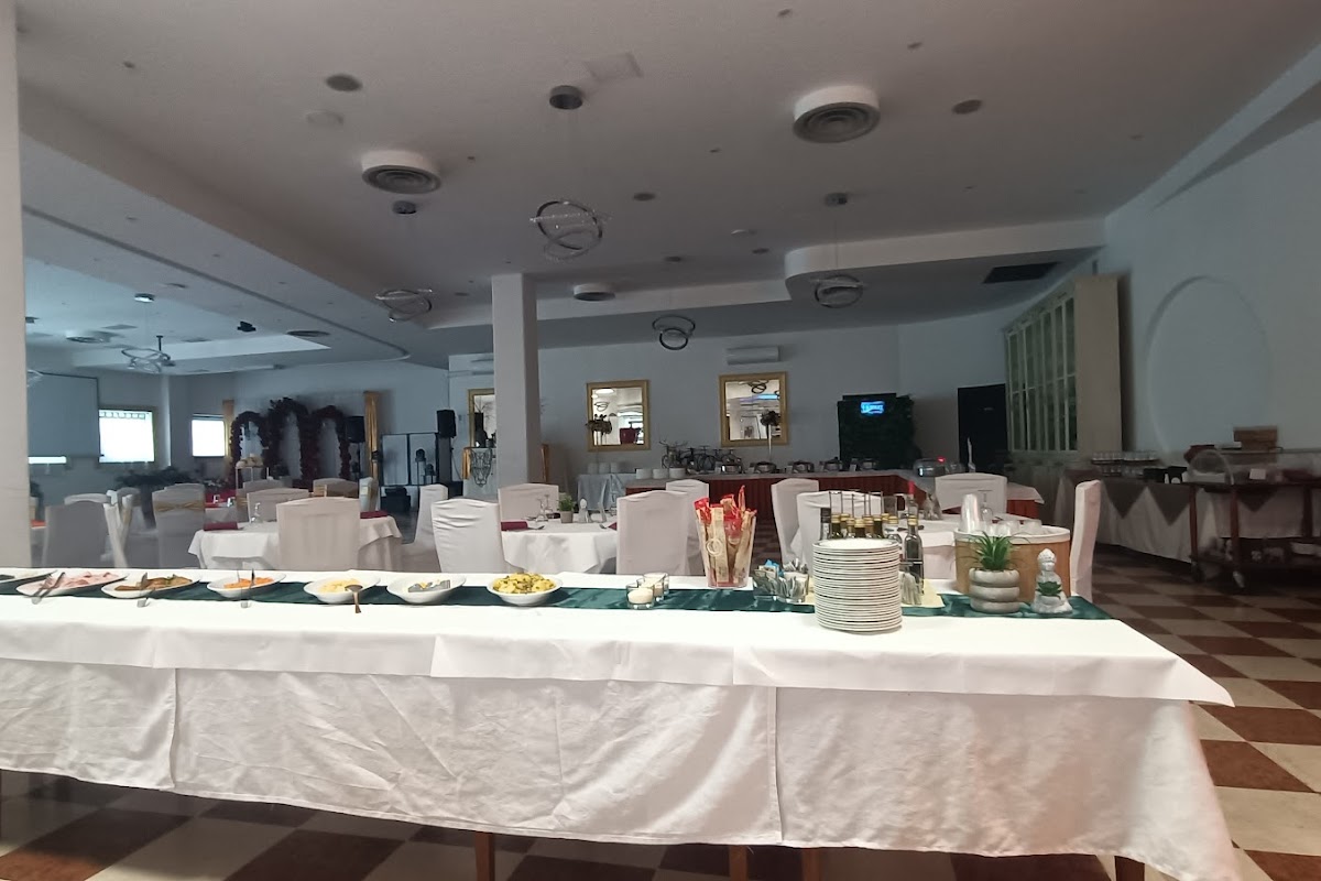 Bhopal Palace Ristorante Pizzeria & Bar, Borgo San Giacomo