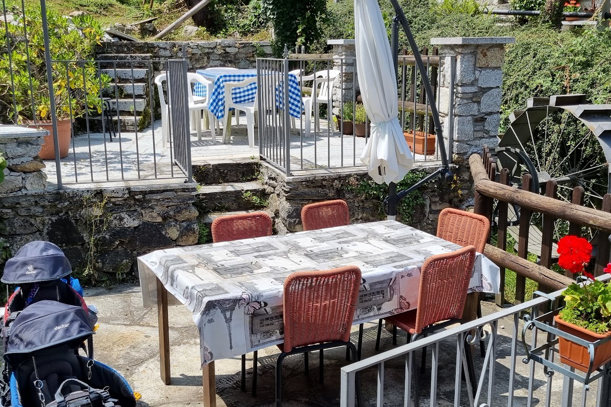 Home Restaurant