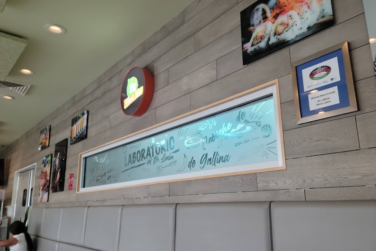 Dr. Limon Ceviche Bar - Miami Lakes