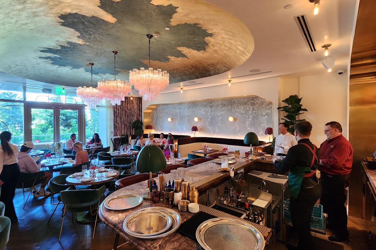 Rose Cafe & Restaurant