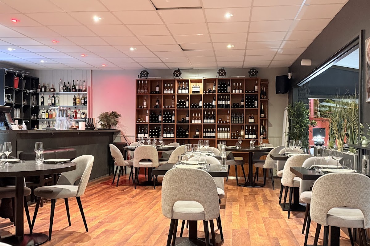 Red Bistro